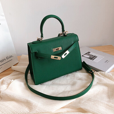 

New texture small bag female 2019 new wave Korean version of the wild single shoulder slung fashion portable simple Kelly bag