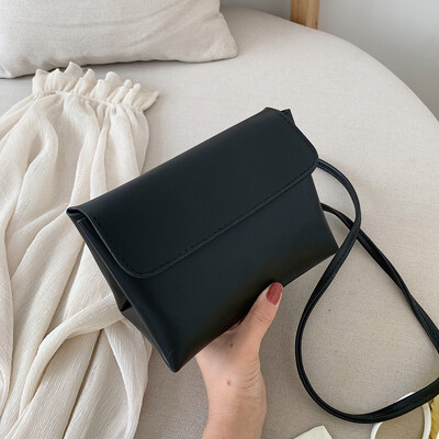 

Tailored Women Bag Simple Small Bag Shoulder Messenger Bag Retro Casual Small Square Bag