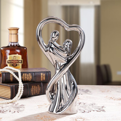 

Silver couple hug ceramic people craft ornaments home decor handicrafts room decoration characters porcelain figurine statue