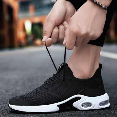 

Mens shoes Korean version of the trend of mens sports&leisure breathable wild cloth shoes running deodorant shoes