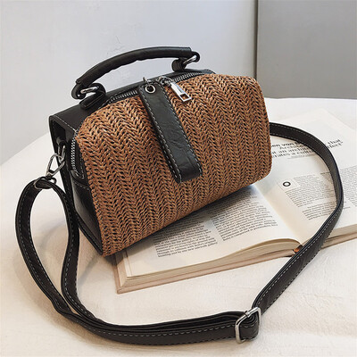 

Tailored Women Vintage Fringed Straw Bag Casual Wild Vacation Simple Weave Crossbody Bag