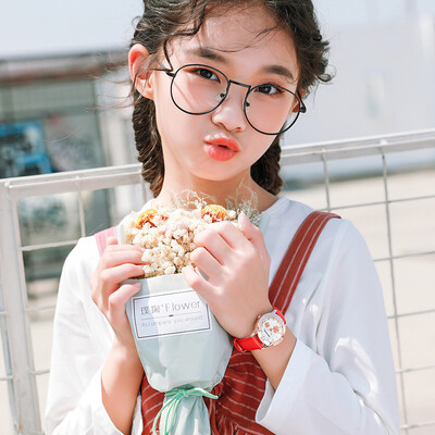 

Childrens watch girl waterproof junior high school students primary school luminous cute girls girls female models Korean ve