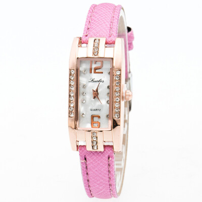 

Unique Square With Rhinestone Womens Watches Bayan Kol Saaty Fashion High Quality Featured Wristwatch Clock Horloge Dames