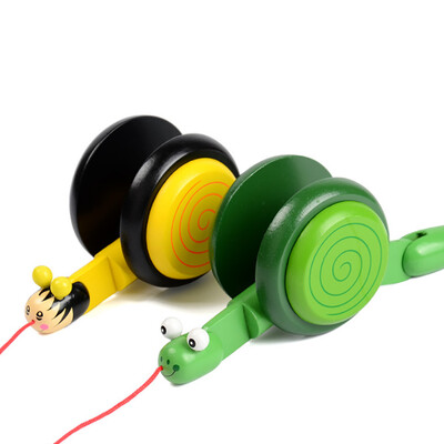 

YIWULAWooden Cartoon Animal Snail Creative Educational Toy Game Car For Kids