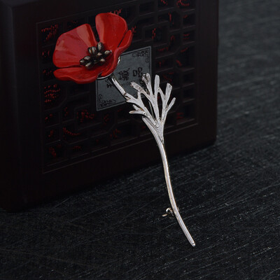

2019 latest design brand creative red flower brooch generous minimalist clothing accessories badge gift for women