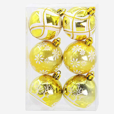 

Tailored Christmas 6 Balls Wreath Door Wall Ornament Garland Decoration