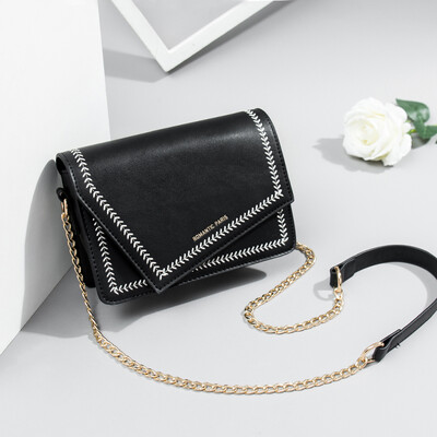 

New Coloured Chain Girls in Summer 2019 Korean Version Baitie Single Shoulder Slant Fashion Texture Square Bag