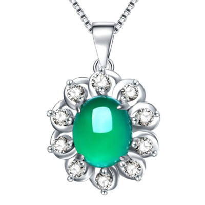 

Flower Necklace Green Chalcedony Pendant Necklace Jewelery Womens Necklaces Fashion Elegant Temperament Necklace