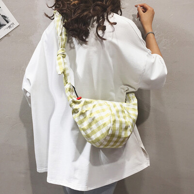 

Plaid bag female 2019 new wave Korean version of the wild Sen girl bag Harajuku student canvas shoulder Messenger bag