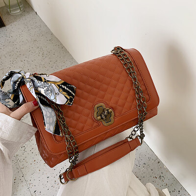 

Retro chic Lingge chain bag simple lock small square bag new 2019 fashion shoulder bag Messenger bag