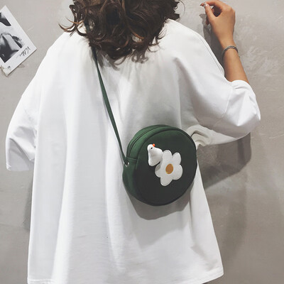 

Small fresh Sen bag female 2019 new ins Harajuku literary canvas shoulder Messenger bag flower small round bag