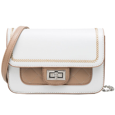 

Snake skin snake head bag female bag 2019 tide Korean version of the chain Messenger bag wild fashion single shoulder small square bag