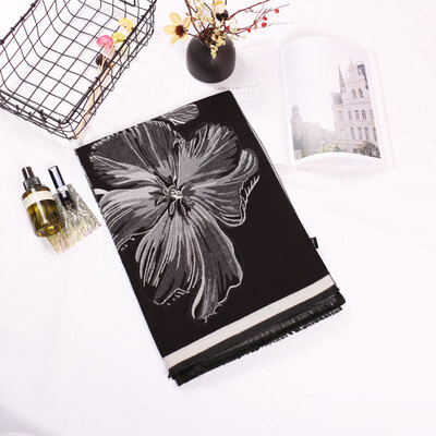 

Korean version of autumn&winter new flowers imitation cashmere scarf female wild air conditioning room dual-use elegant shawl warm scarf