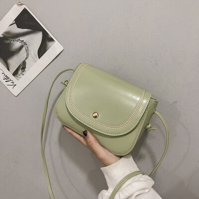 

Casual wild small fresh temperament embroidered line Messenger bag female 2019 new fashion simple solid color retro shoulder bag