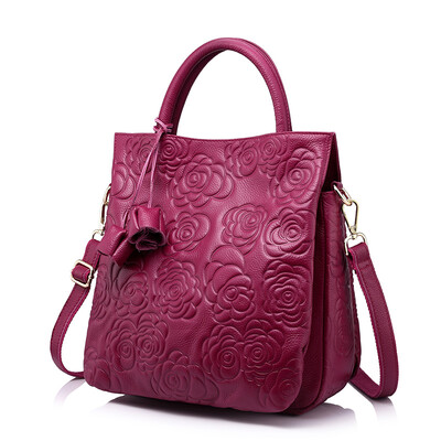 

REALER brand genuine leather handbag female leather black tote bag high quality floral embossed handbag ladies shoulder bag