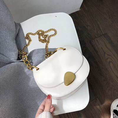 

Senior sense of the sense of quality small bag female 2019 new Korean version of the wild single shoulder slung fashion chain saddle bag