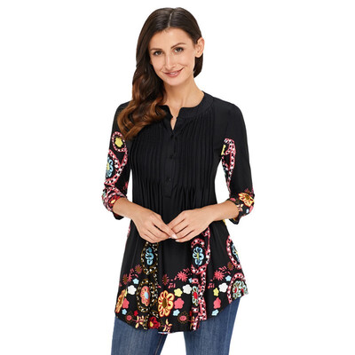 

Patterned Notched Neckline Cropped Sleeve Knit Hem Printed Vintage Top
