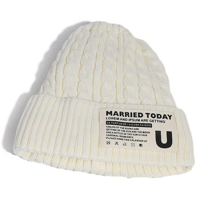 

Ladies wool hats in autumn&winter Korean version of Joker knit hat student couples plus velvet padded warm cold hat mens tide