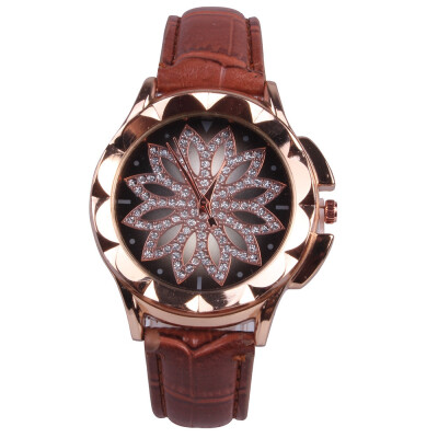 

V5 Women Turned Fashionable Quartz Watch