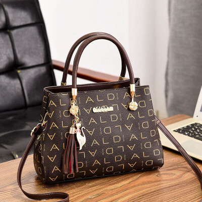 

Baggage Girl Baggage Chao Korean Spring Baitie Fashion Handbag Atmospheric Mom Laohua Slant Baggage