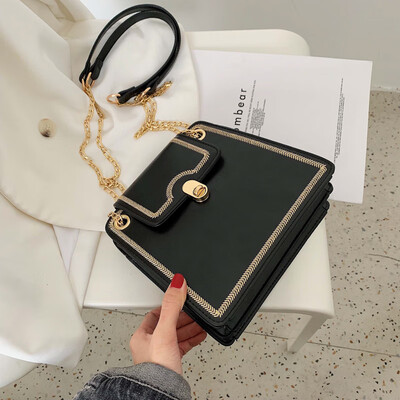

Mori is a simple bag a new 2019chic single shoulder oblique satchel chic chain bag a womens bag a small bag of texture a smal