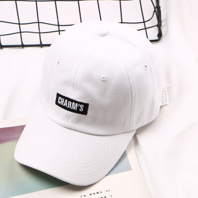 

Spring 2019 New Duck Tongue Cap Letter Black&White Tide Cap Mens&Womens Sunshade Baseball Cap Curved Rim Cap