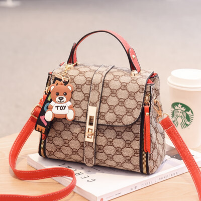 

On the new wave of womens handbags Korean version of simple Joker fashion 2018 ladies shoulder bag messenger bag