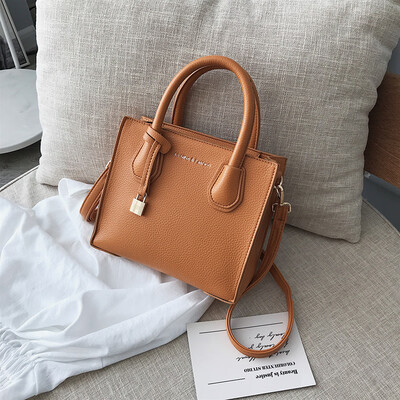 

Qiao Bani 2019 new European&American style fashion  ribbon K small lock letter killer bag shoulder shoulder diagonal female bag