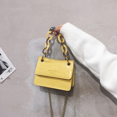 

Messenger bag female 2019 new wave Korean version of the summer retro port wind small square bag shoulder bag chain bag chic