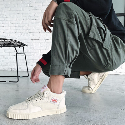 

2019 New Summer Mens shoes Korean version of the trend small whiteboard shoes leisure autumn junior high school students 100 canv