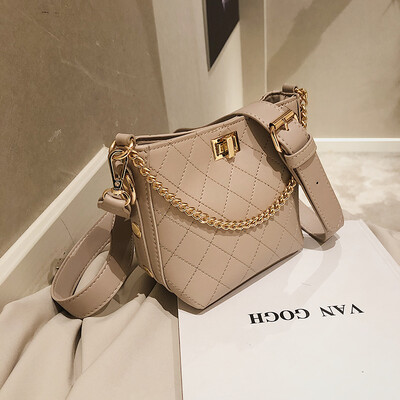 

Ins advanced gas ringer bucket bag new 2019 Korean version 100 lap broadband single shoulder oblique bag tide