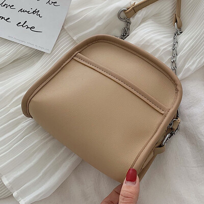 

Female 2019 spring&summer new retro semilunar bag with oblique straddling&single shoulder mini bag