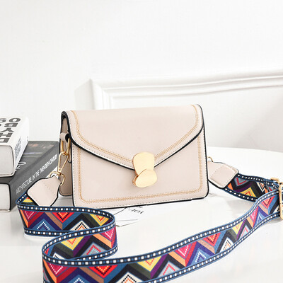 

Summer new small bag female 2019 new wave Korean version ins wild fashion ladies shoulder Messenger bag