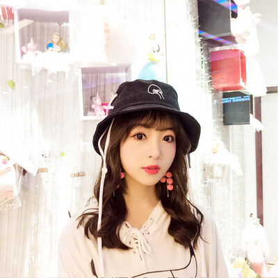 

Hat female spring&summer large brim visor Korean fashion flat top ribbon fisherman Hat personalized graffiti basin Hat tide