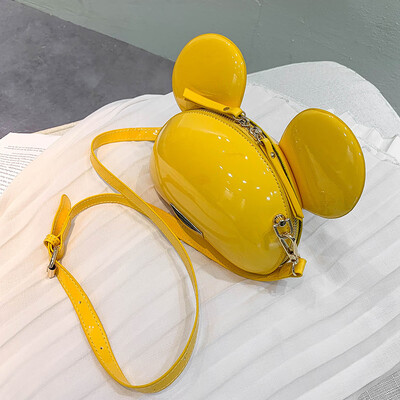 

Qiao Bani 2019 new South Korea Dongdaemun fashion lacquered Mickey splicing bag slant diagonal cross-flow PU handbag
