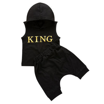 

2pcs Newborn Boy Sleeveless Hooded Letter Print Black TopsShorts Pants Set