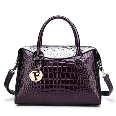 

Summer new patent leather handbags European&American fashion crocodile pattern shoulder diagonal Boston bag