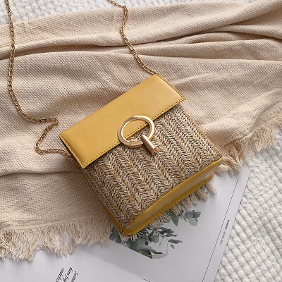 

New small bag female 2019 summer tide Korean fashion crossbody bag wild chain small square bag retro straw bag