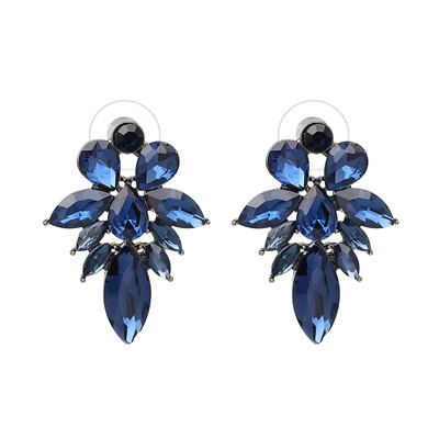 

Hot 2019 Luxury Retro Crystal Stud Earrings with opal Stone Women Christmas Birthday Gift Simple Sweety Jewelry J50060