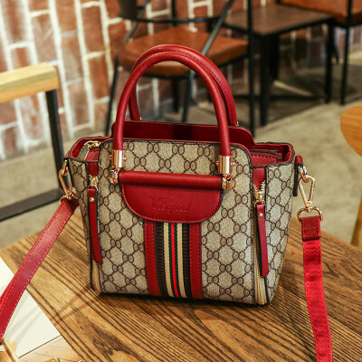 

Bag female 2019 new Korean version of the tide section fashion wild autumn shoulder diagonal package small bag handbag wing package