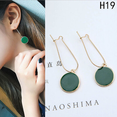 

Simple Green Leaf earring for Women