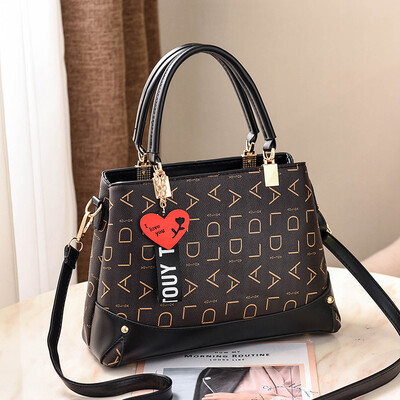 

2019 spring new fashion trend handbag PU leather handbags Europe&the United States big bag shoulder bag wholesale