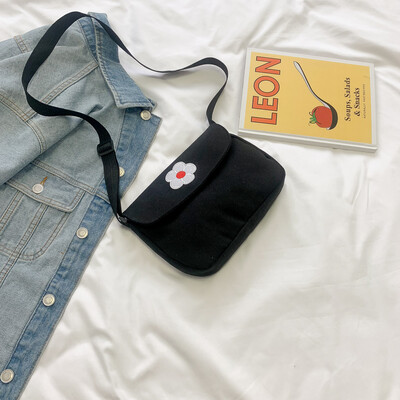 

2019 new Sen cute flower canvas bag female fashion simple wild Messenger bag casual temperament shoulder bag