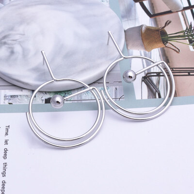 

EK605 Vintage Hollow Round Flower Oval Knot Twist Earrings Geometric Metal Earrings for Women Statement Earrings Modern Art
