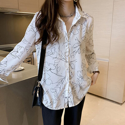

Women Vintage Boho Floral Print Shirt V Neck Half Sleeve Tops Funic Spring Loose