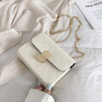 

2019 new Korean version of the fresh&stylish simple chain shoulder bag casual temperament Sen system wild Messenger small square bag