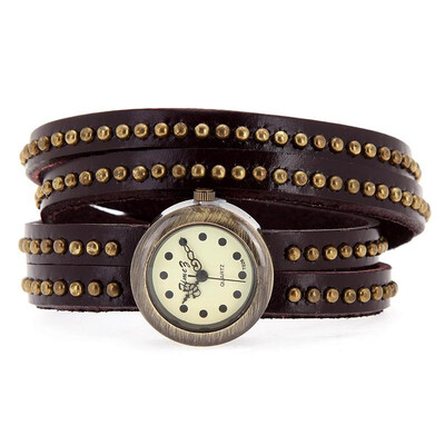 

Womens Vintage Rivets Bracelet Wrist Watch