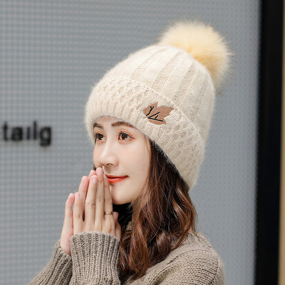 

2019 autumn&winter hat womens hair ball hair wool hat tide hundred han version of the warm hat maple hair knitted hat