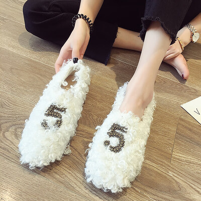 

Flat-soled womens shoes new autumn shoes Korean version Baitie fashion fairy geomantic drill wool shoes round-headed single shoes