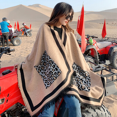 

Fallwinter ladies cape shawl retro national wind warm leopard print pocket woven cashmere split long shawl